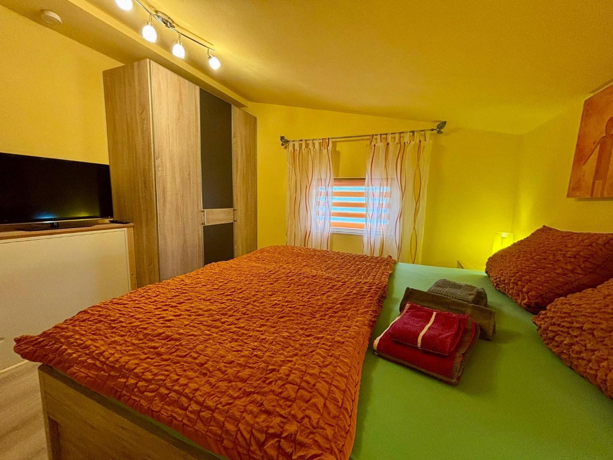 Ferienhaus An Der Riede Bedekaspel Exteriör bild